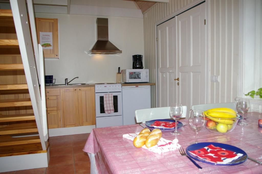 Oxgarden Hotel Вимерби Екстериор снимка